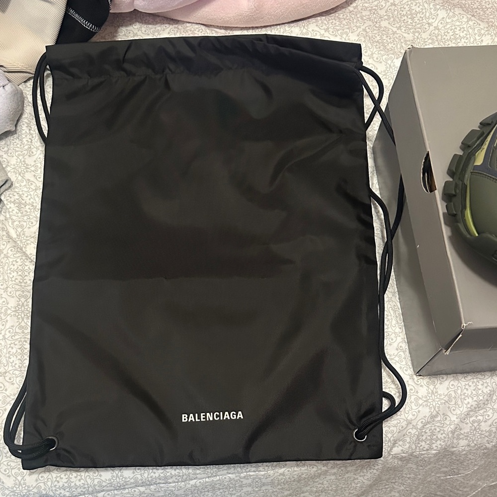 Balenciaga Olive and Navy Sneakers - Picture 6 of 7